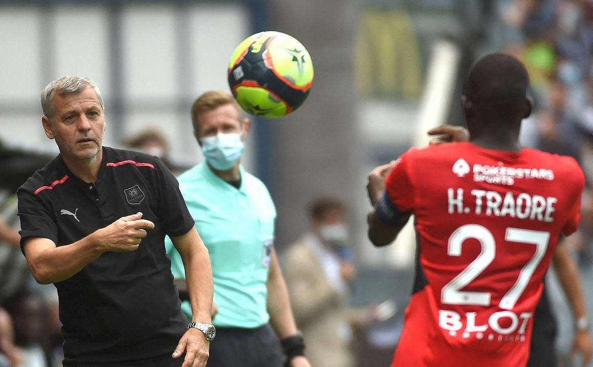 ayx包含国际比赛日体能课后，多特蒙德扳平良机备战德国杯，话题不断，轮换策略成焦点的词条