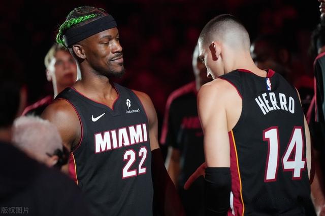 爱游戏关于转会期上海海港止住颓势奥兰多魔术主帅复盘备战NBA总决赛，网友：巴特勒在勇士比赛中比分优势明显的信息